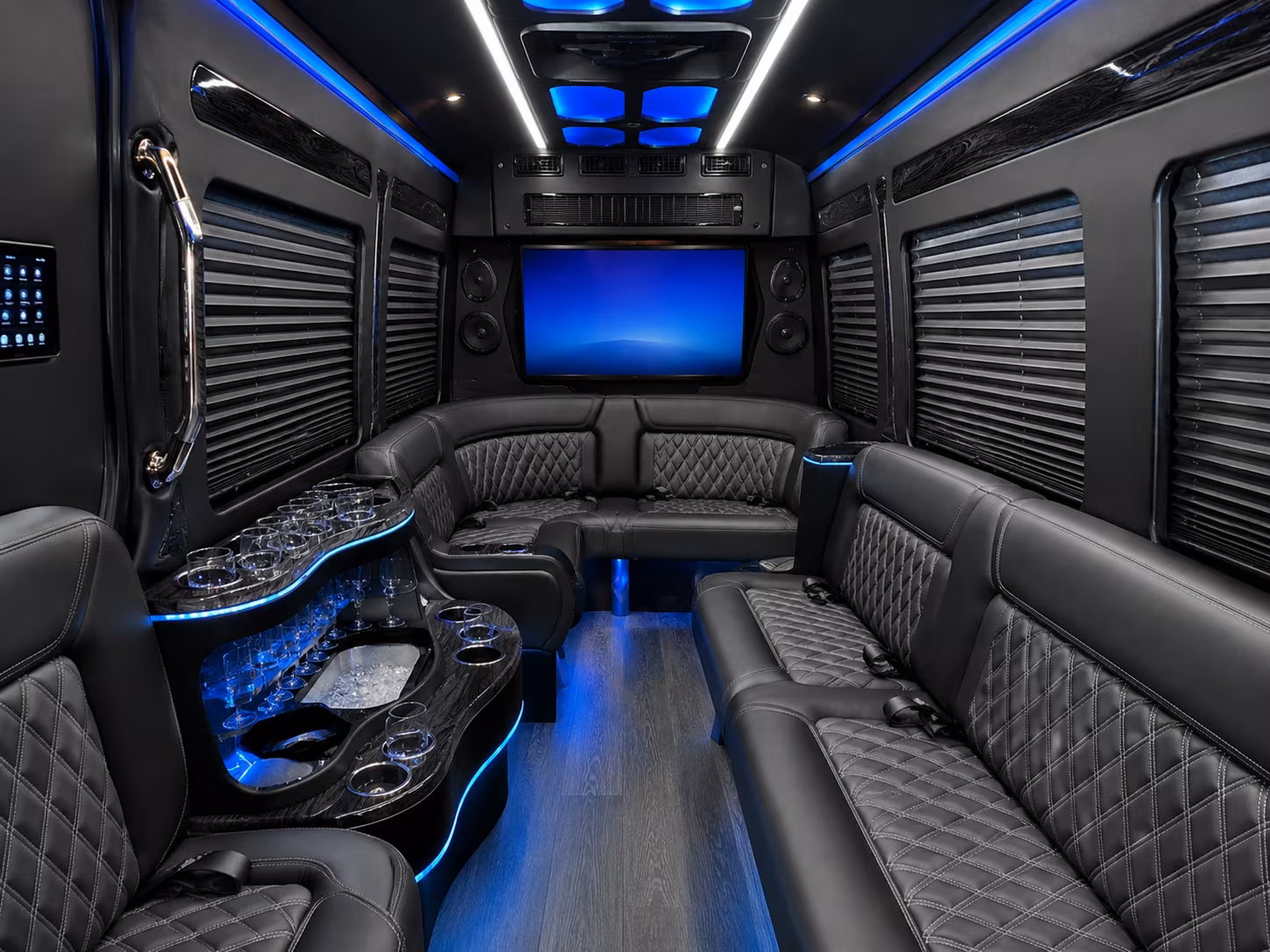 book a prom bus before festival international fills the calendar