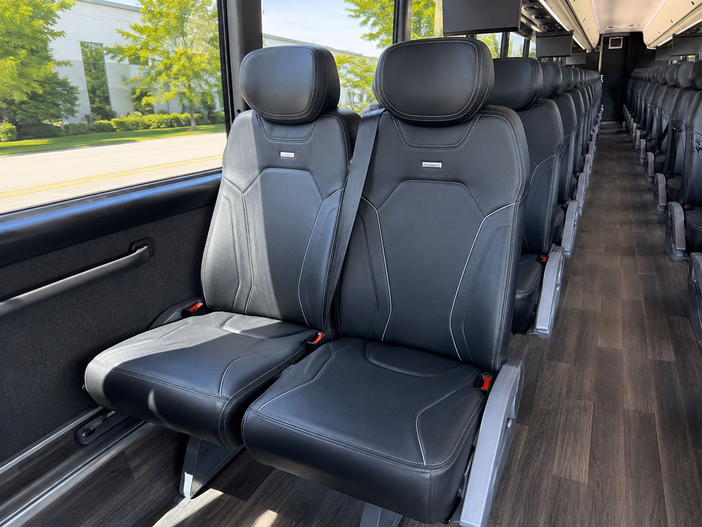 bus rentals for day trips to baton rouge breweries and the i 10 corridor