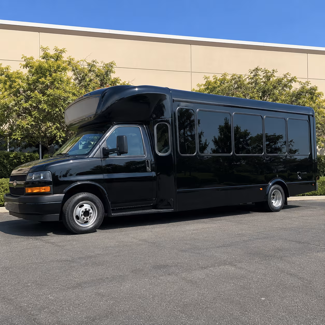 lafayette party bus rental 2